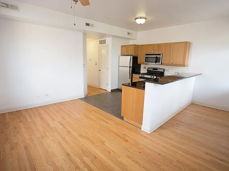 Dining/Living room