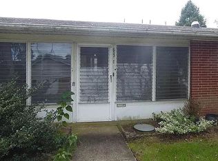 653 Plymouth Dr #C, Lakewood, NJ 08701