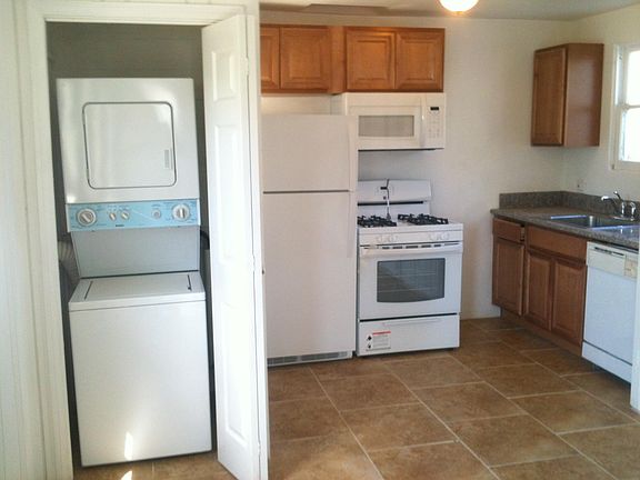 4th image of 4469 Cleveland Ave #B