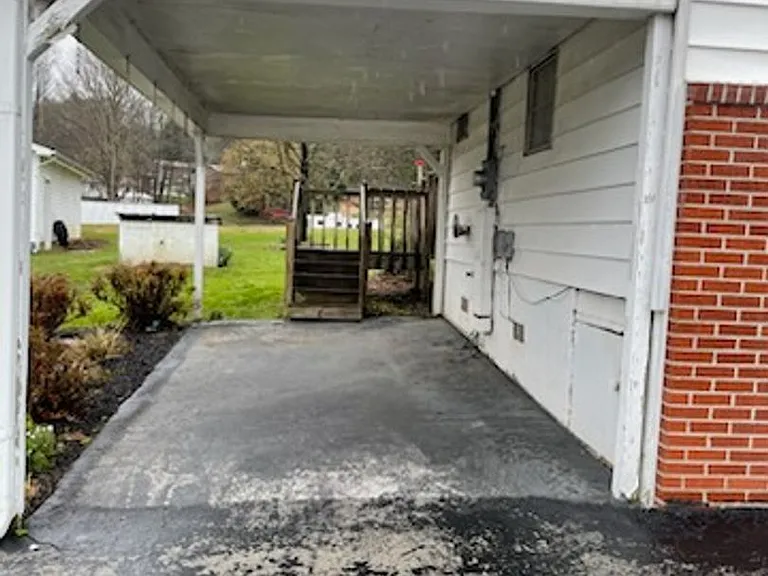 749 W Union Valley Rd — Photo 3