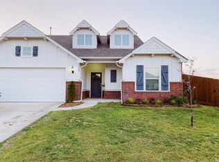 3903 W 104th St S, Jenks, OK 74037
