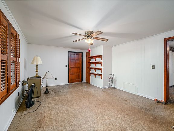 5th image of 2216 26th Ave