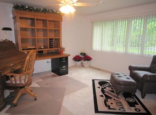 23 Kathleen Rd, Shelton, CT 06484