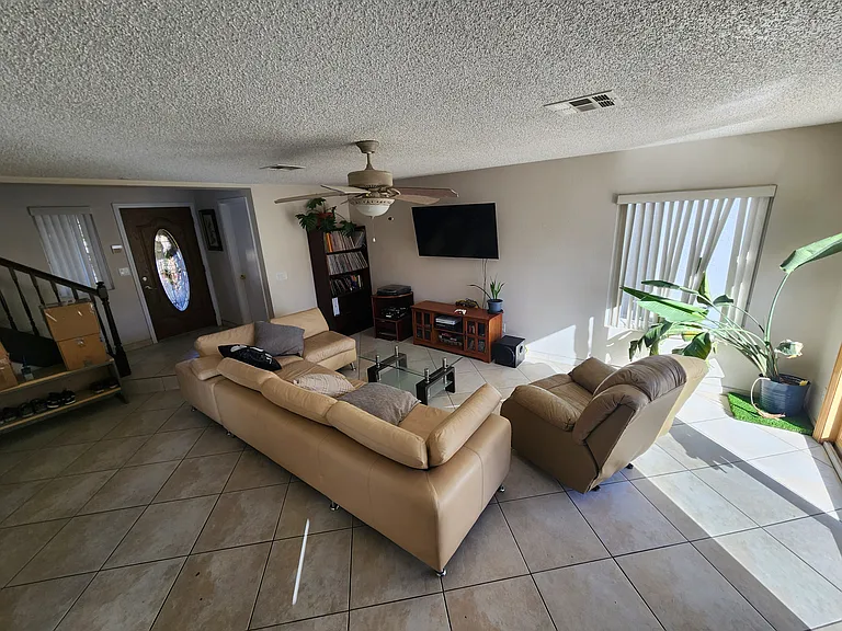 276 Terranova Ln — Photo 5