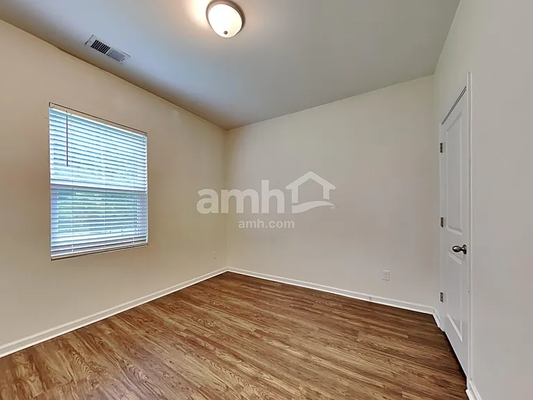 150 Orion Way — Photo 13