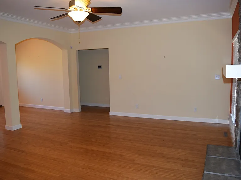 16218 Heartland Ln — Photo 27