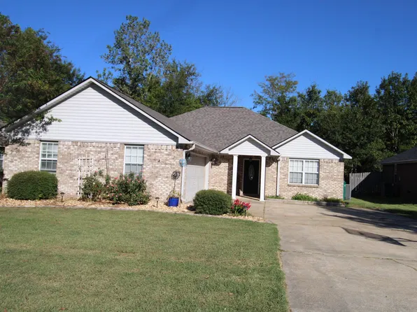 126 Saint Thomas Dr, Guntown, MS 38849