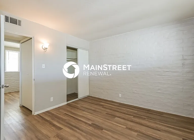 3764 E 27th Pl — Photo 8