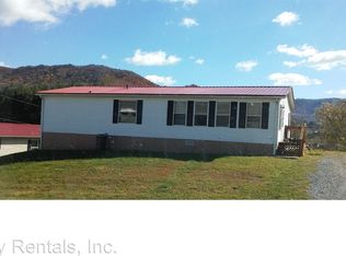 380 Bland St, North Tazewell, VA 24630