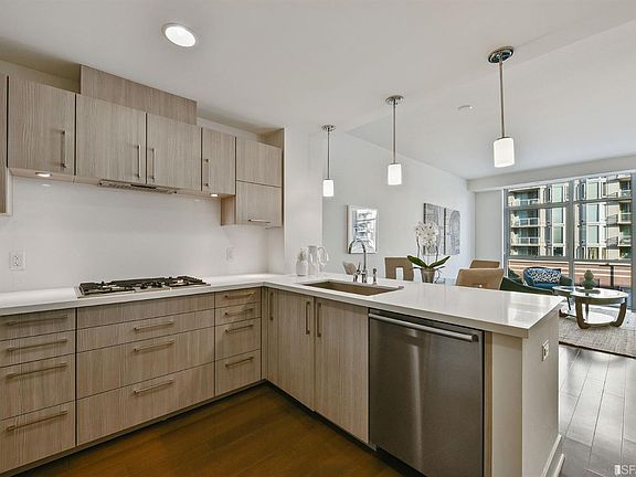5th image of 72 Townsend St #407