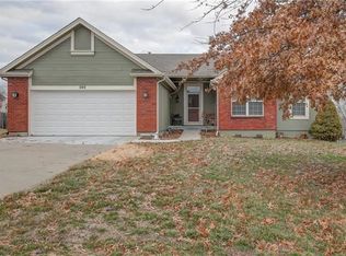 804 Oak Rdg, Kearney, MO 64060