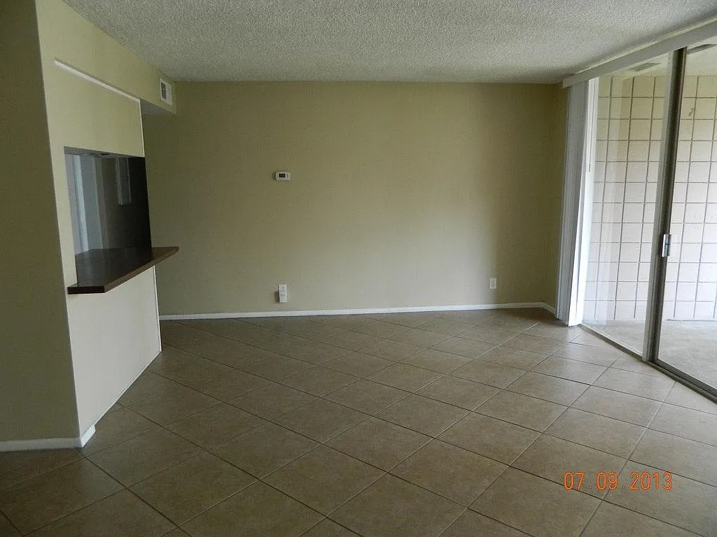 6979 Palm Court — Photo 3
