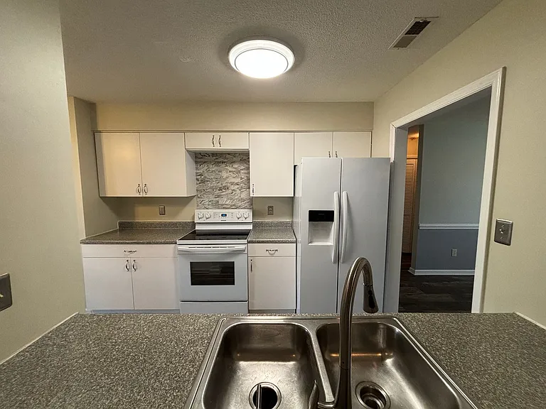 5405 Beretta Way — Photo 14