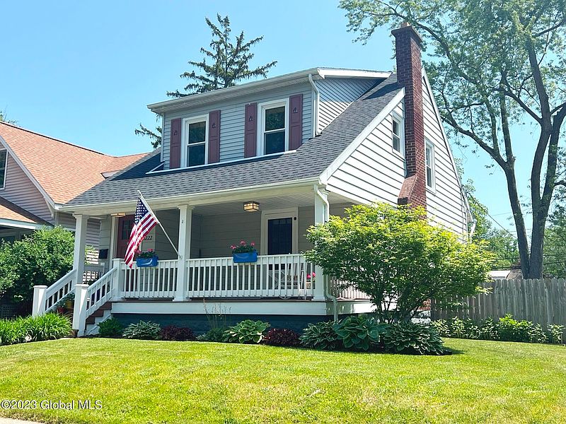 3rd image of 1222 Keyes Avenue