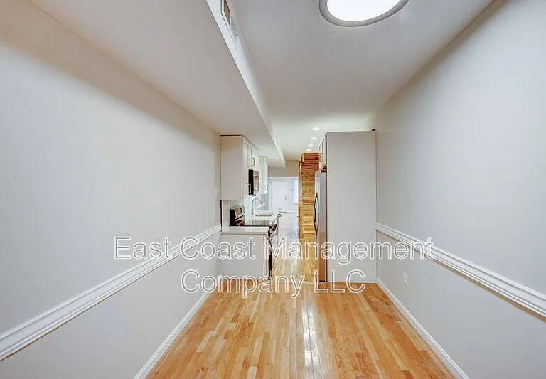 203 S Regester St — Photo 7