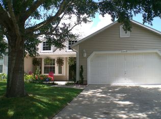 2200 Essex Dr, Ocoee, FL 34761