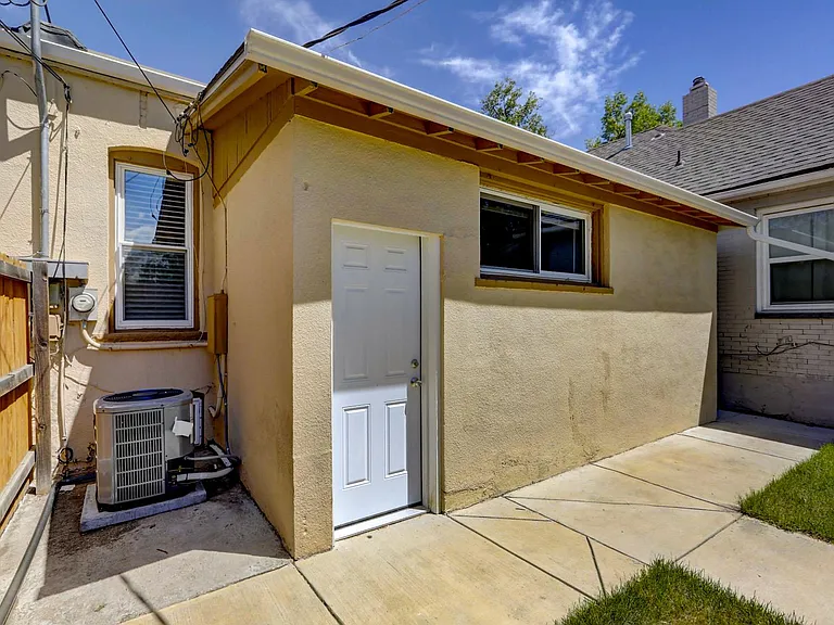 4333 Ames St — Photo 23