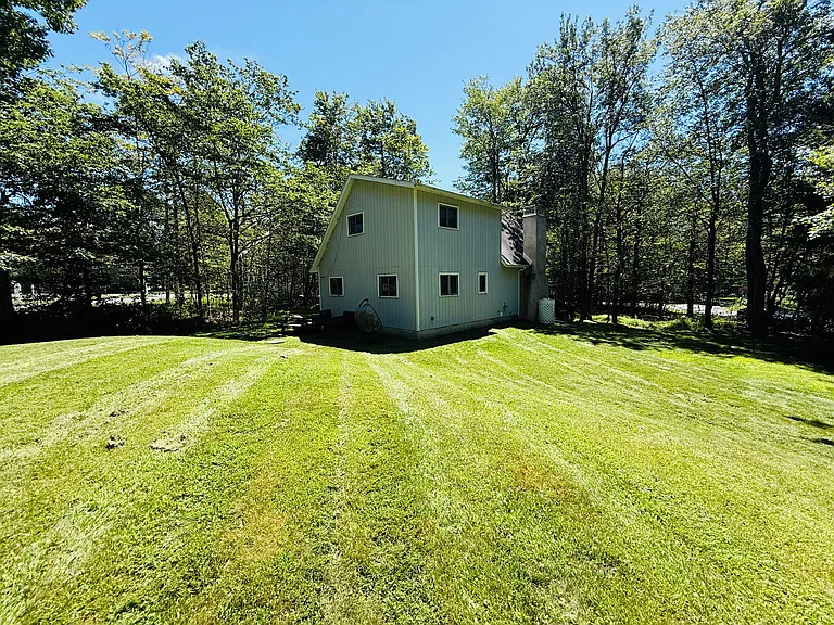 4204 Hickory Rd — Photo 6