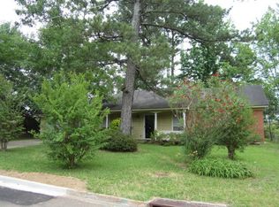 111 Brookfield Dr, Ridgeland, MS 39157