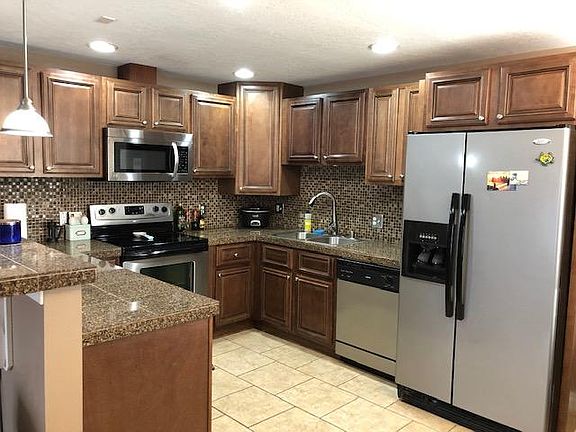 2nd image of 526 S 40th Ave #D