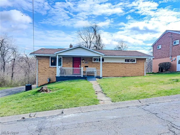 238 Rockdale St, Steubenville, OH 43952