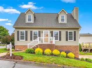 118 Bramblegate Ct, Kernersville, NC 27284