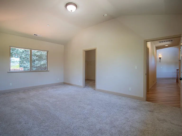 120 Misty Ct — Photo 33