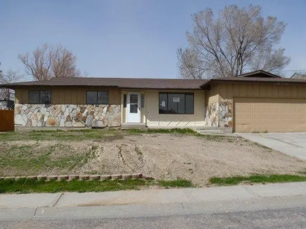 1690 Ardella Dr, Pocatello, ID 83201