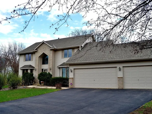 4028 Hallgren Ct, Excelsior, MN 55331