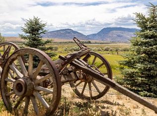 28 Road 3cxs, Cody, WY 82414