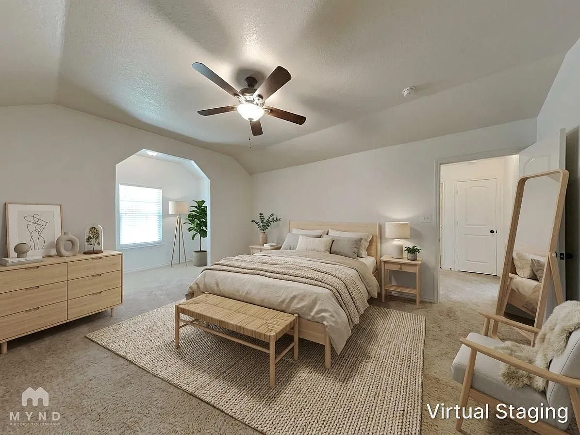 3 bed, 2.5 bath, 1604 sqft, $1,699 — Photo 4