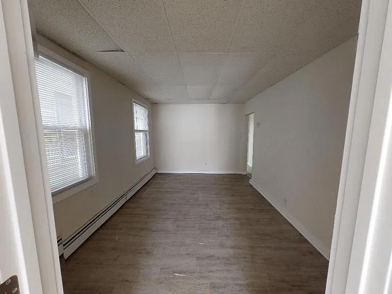 112 Arlington Ave — Photo 3