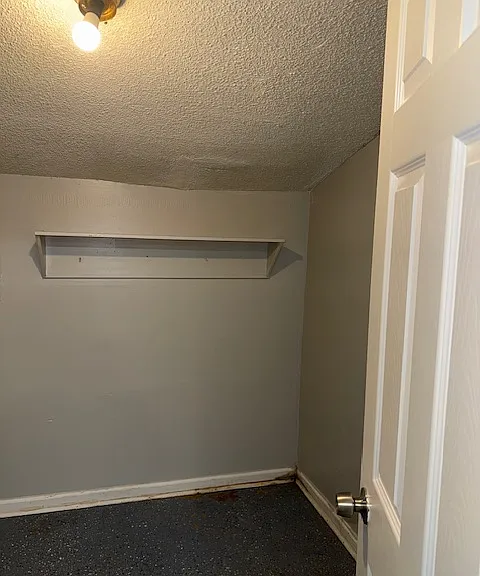 111 Susan Dr #B — Photo 18
