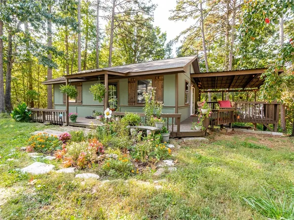 16015 Hickory Dr, Rogers, AR 72756