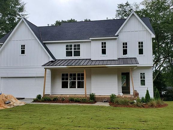 4th image of 3613 Carson Ln SE