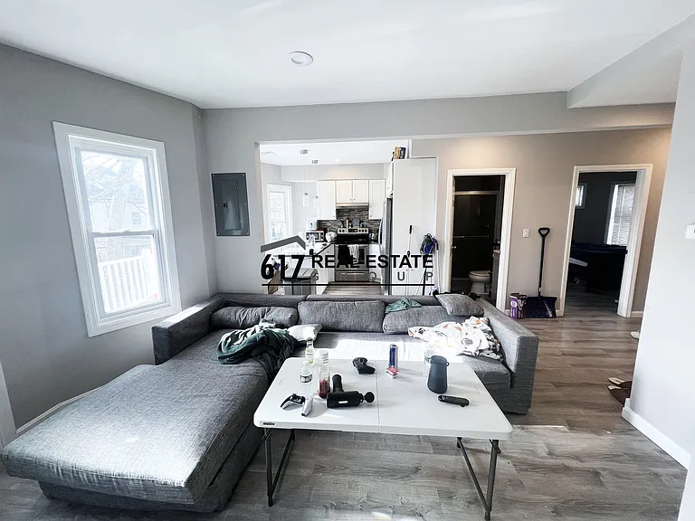39 Long Ave #2 — Photo 8