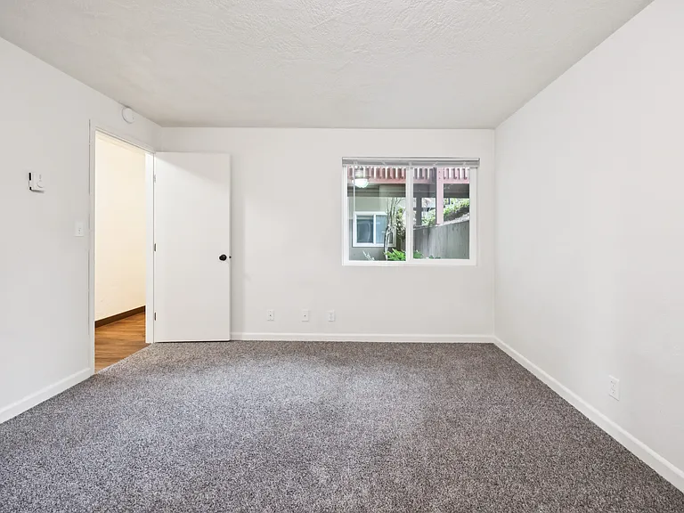 Fairmount Park Apartments — Photo 29