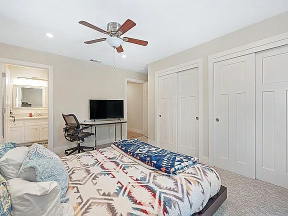 5225 Marione Dr — Photo 27