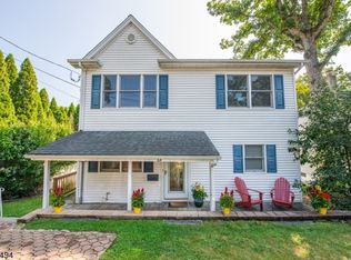 64 Brookdale Rd, Wayne, NJ 07470