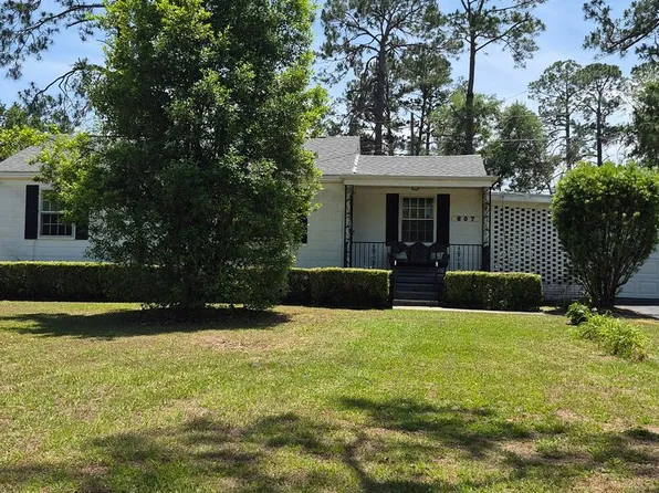 607 Pinetree Rd, Valdosta, GA 31602