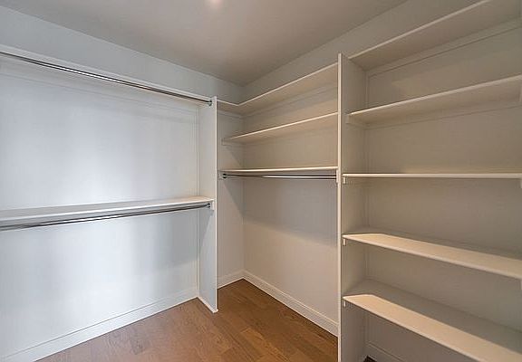 4th image of 100 W 31st St APT 15H