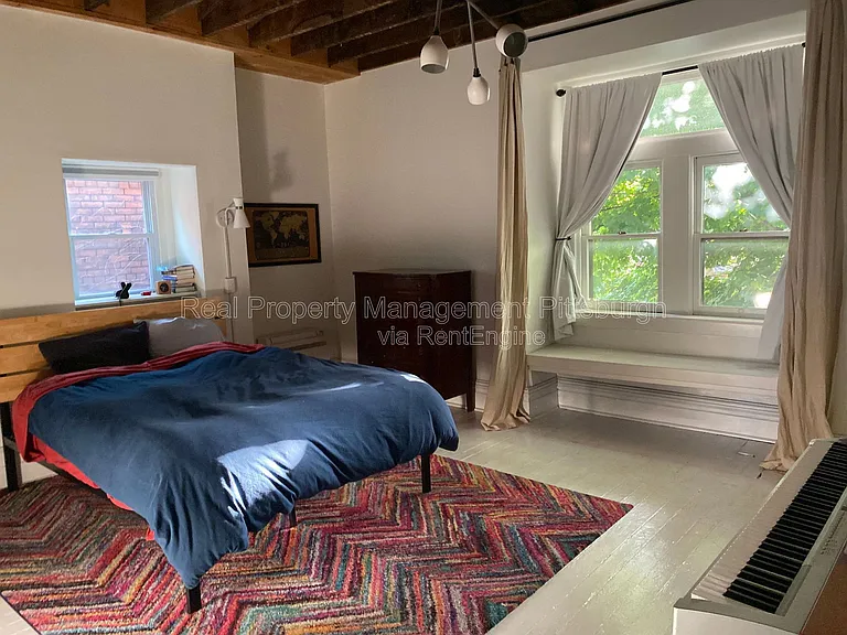 207 S Millvale Ave #1 — Photo 29