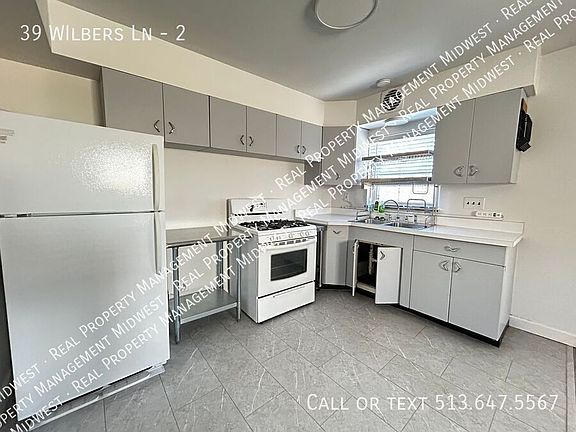 2nd image of 39 Wilbers Ln #2