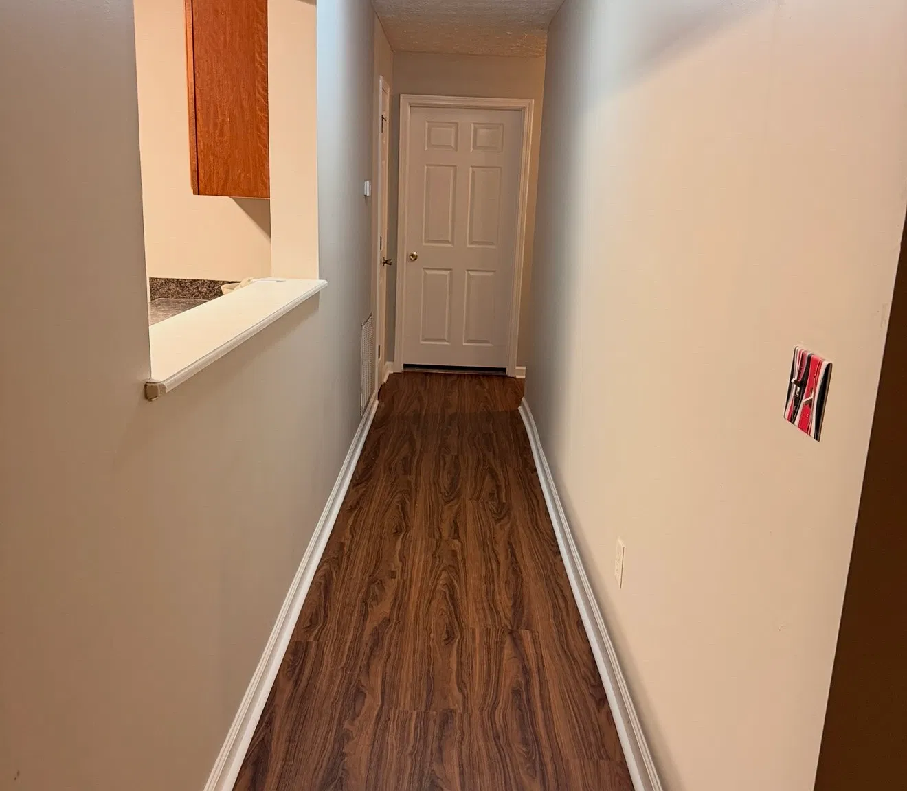 3 bed, 1350 sqft, $1,600 — Photo 4
