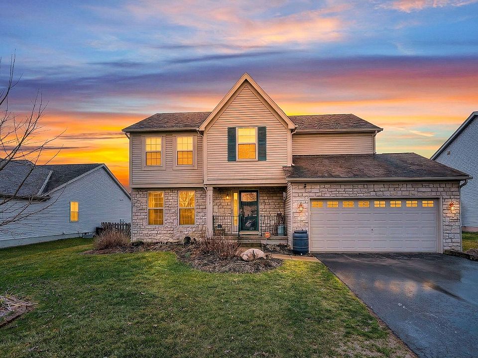 1st image of 4457 Knoll Crest Dr