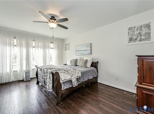 11900 James Overlook Ct, Chester, VA 23836