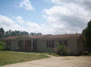 69 Lee Hunt Rd, Bowdon, GA 30108