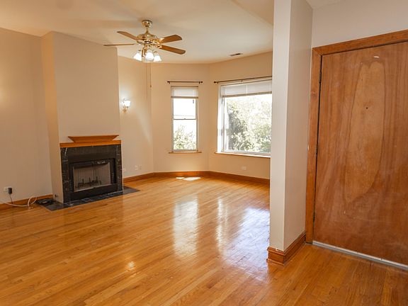 5th image of 1516 W Farwell Ave #1