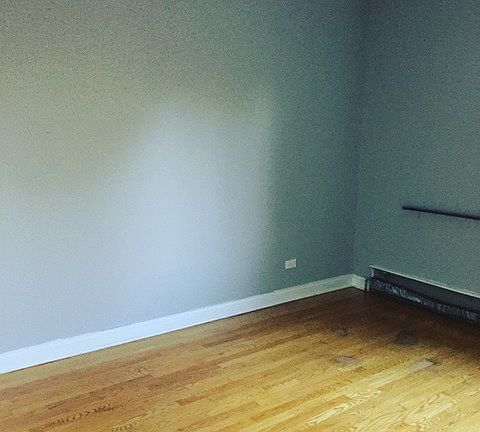 5th image of 6701 N Ashland Ave APT 3E