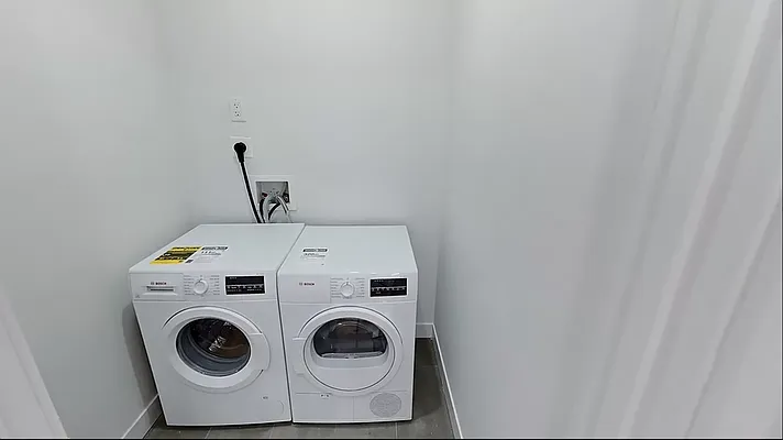 Rented by Hagstrom Management Inc | media 9